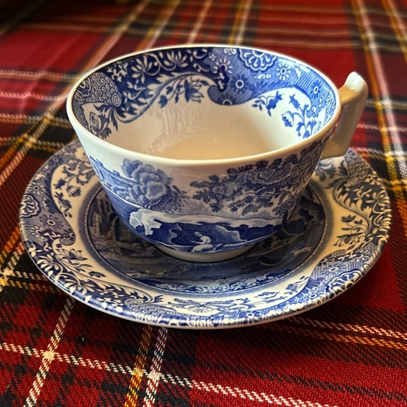 Spode Other - Spode Blue Room teacup with matching saucer. Italian design reproduction. c1816